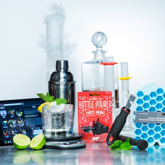 Awesome cocktail set for perfect drinks.