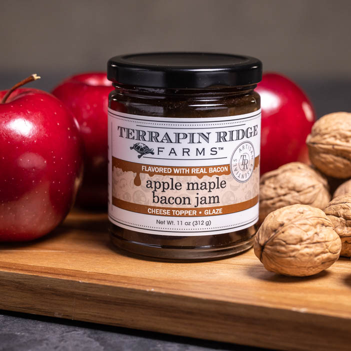 Apple Maple Bacon Jam is a great men's cooking gift.